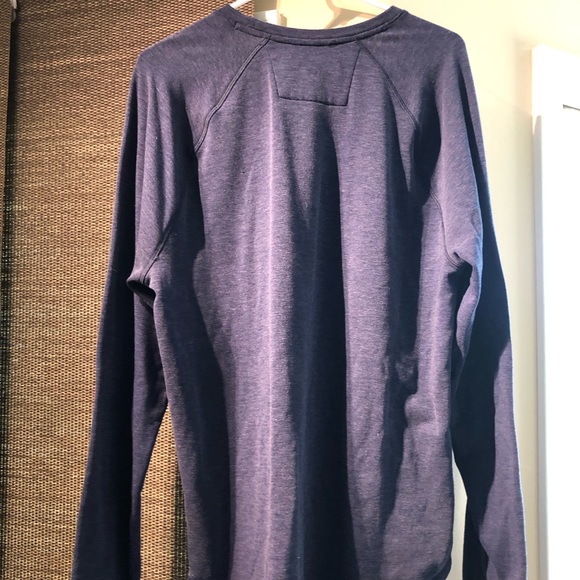 Banana Republic Long-sleeve - Picture 3 of 3
